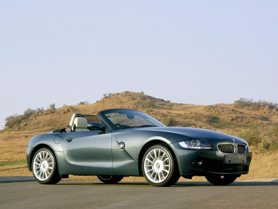  BMW Z4 Roadster Individual 2004 года  (фото 15 из 17)